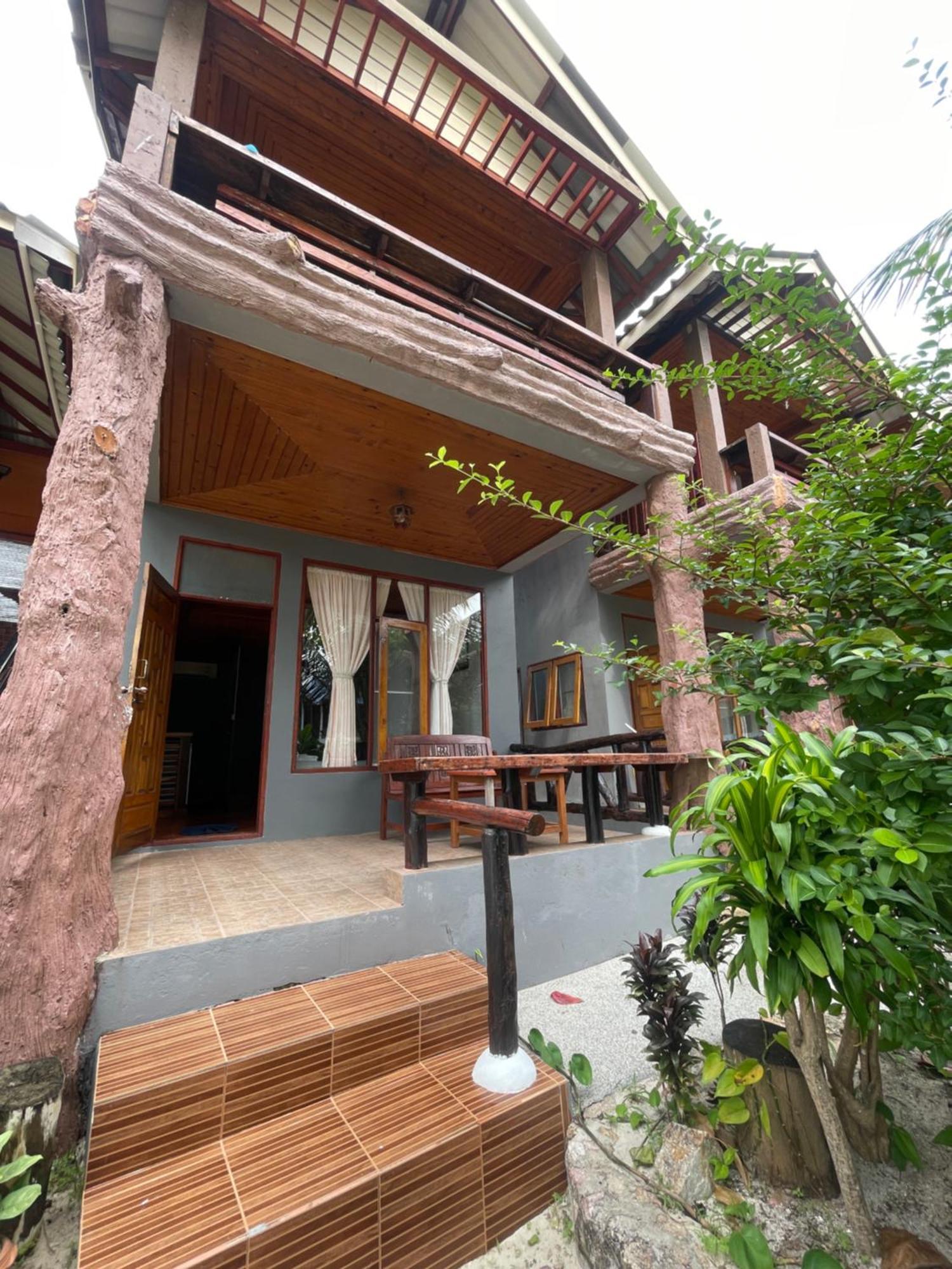 Big Fish Resort Koh Tao Exterior photo