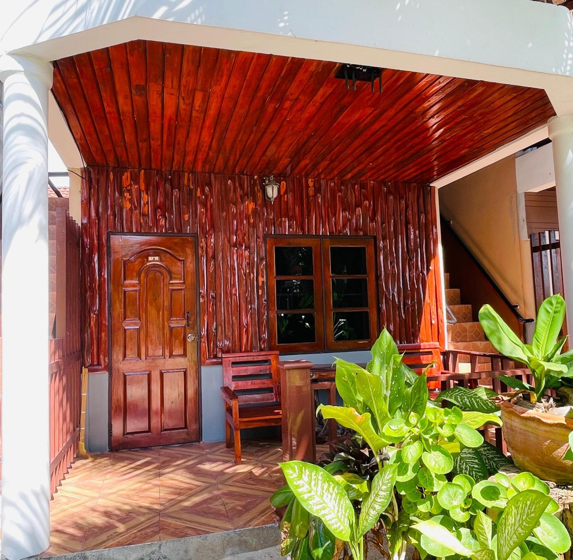 Big Fish Resort Koh Tao Exterior photo